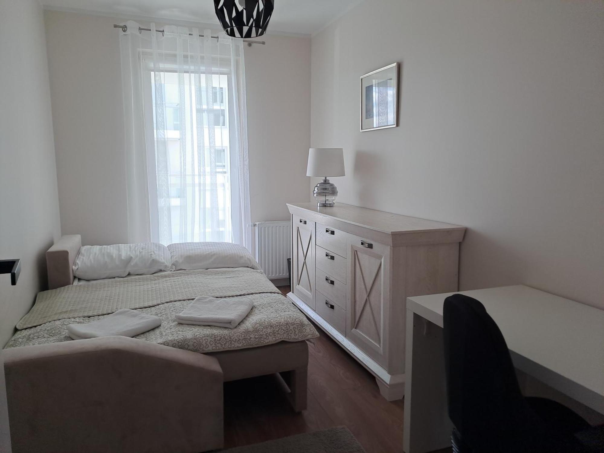 Komfortowy Apartament- 1 Salon, 3 Sypialnie, 2 Lazienki W Gdansku *
